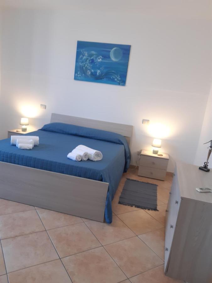A Casa Di Loretta Daire Terrasini Dış mekan fotoğraf